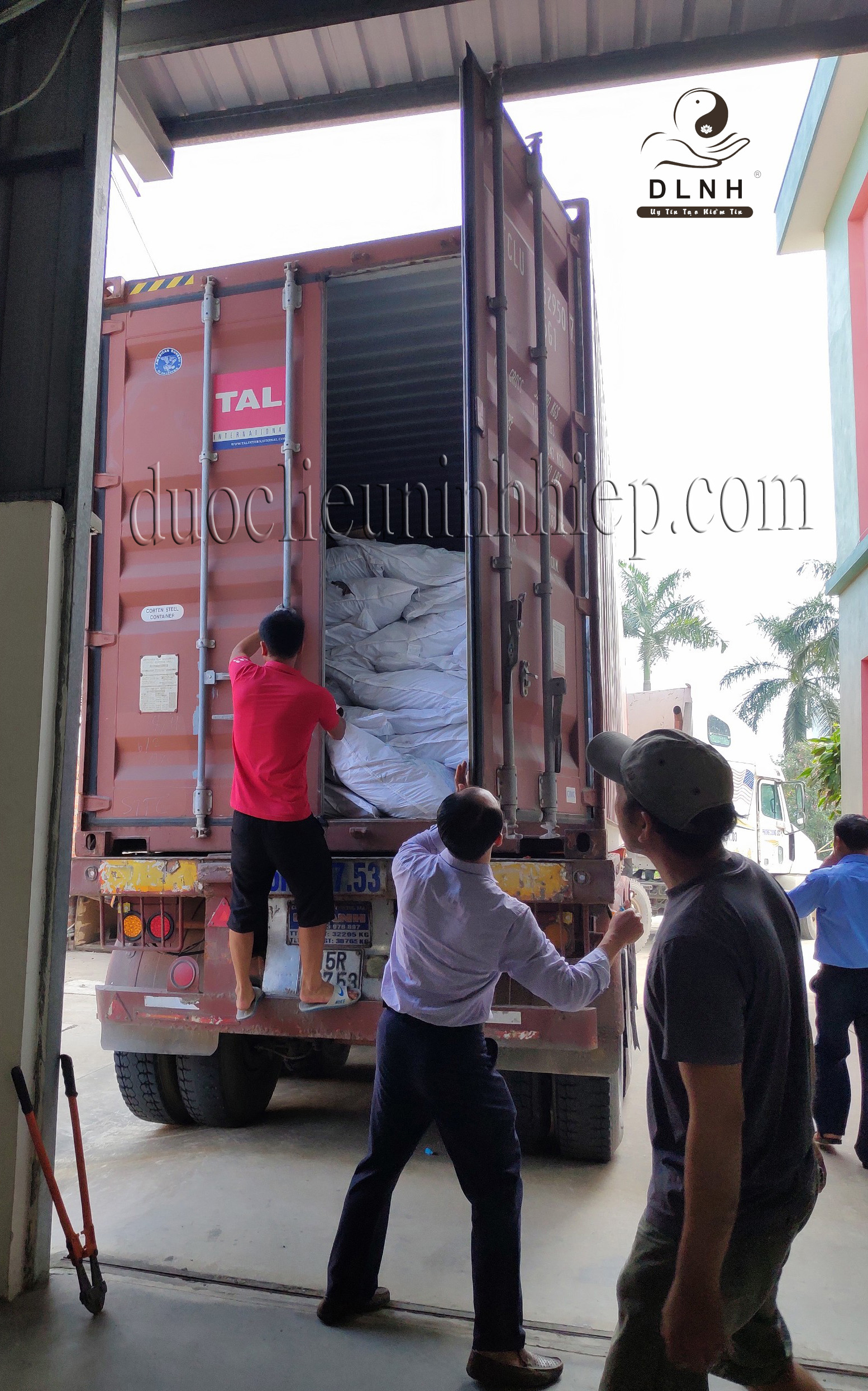 ff8ac07ea42e5970003f copy_1